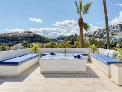 Semi Detached House in La Quinta Hills, Benahavis