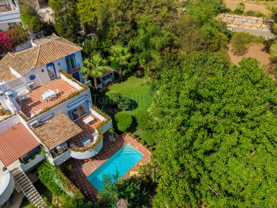 Semi Detached Villa in Marbella Hill Club, Marbella