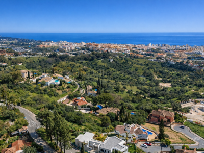 Plot in La Montua, Marbella