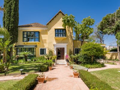 Villa in Las Lomas del Marbella Club, Marbella