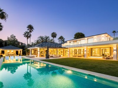 Villa in Las Brisas, Marbella