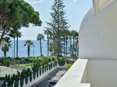 Town House in Marbellamar, Marbella