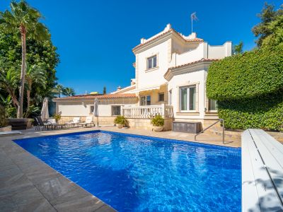 Villa in El Rosario, Marbella