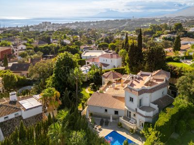 Villa in El Rosario, Marbella