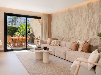 Town House in Azalea Beach, Marbella