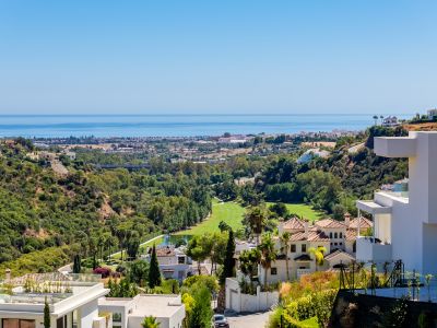 Plot in Lomas de La Quinta, Benahavis
