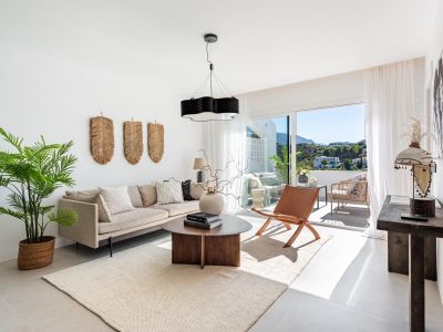 Apartment in El Herrojo, Benahavis