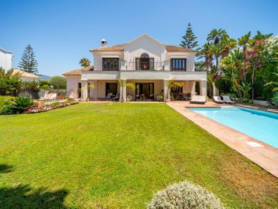 Villa in Casasola, Estepona