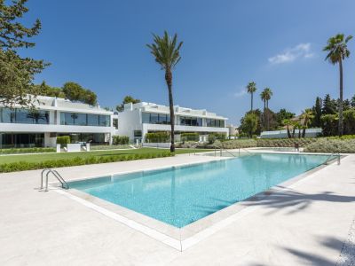 Semi Detached Villa in Atalaya de Rio Verde, Marbella