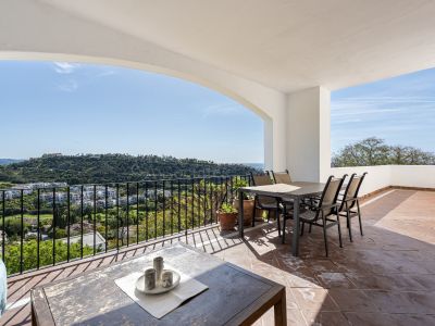 Apartment in Los Arqueros, Benahavis