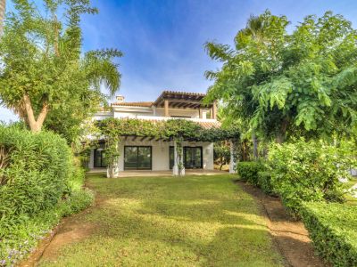 Villa in Lomas de Magna Marbella, Marbella
