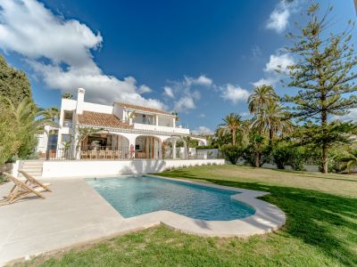 Villa in Las Lomas de Pozuelo, Marbella