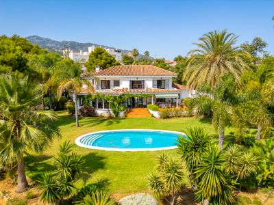 Villa in Marbella Golden Mile, Marbella