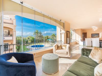 Apartment in Lomas de Sierra Blanca, Marbella