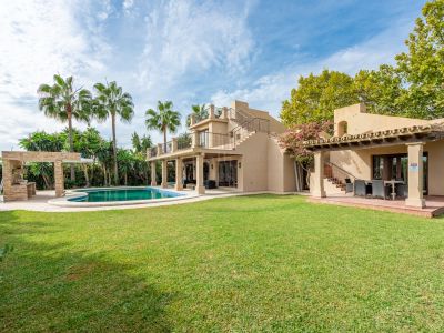 Villa in Marbella Golden Mile, Marbella