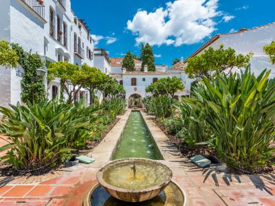 Apartment in Señorio de Marbella, Marbella