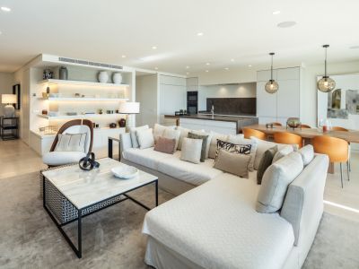 Penthouse in Marina de Puente Romano, Marbella