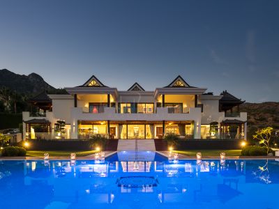 Villa in Cascada de Camojan, Marbella