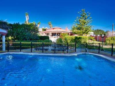 Villa in Estepona