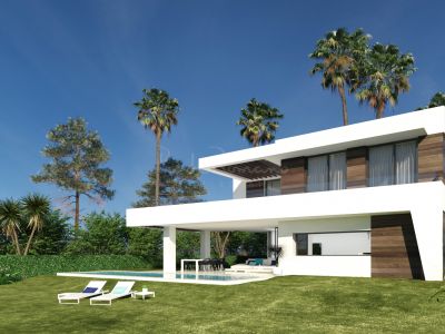 Villa in La Resina Golf, Estepona