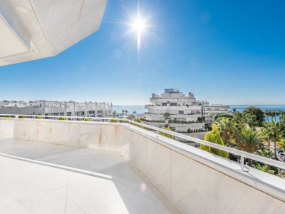 Duplex Penthouse in Cipreses del Mar, Marbella