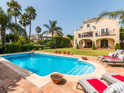Villa in El Paraiso, Estepona