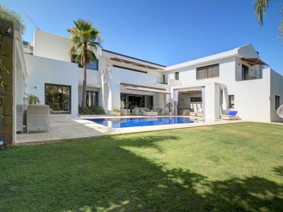 Villa in La Reserva de la Quinta, Benahavis