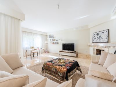 Town House in Le Village, Marbella
