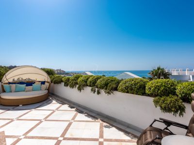 Penthouse in Doncella Beach, Estepona