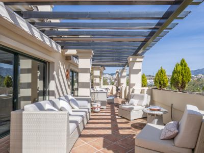 Apartment in Los Capanes del Golf, Benahavis