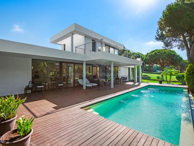 Villa in Artola, Marbella