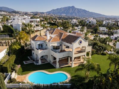 Villa en La Alqueria, Benahavis