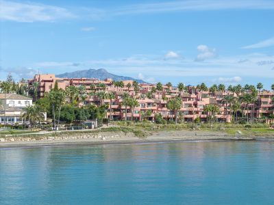 Apartment in Cabo Bermejo, Estepona