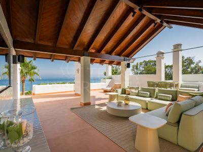 Penthouse in Bahía del Velerín, Estepona