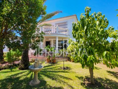 Villa in Elviria, Marbella