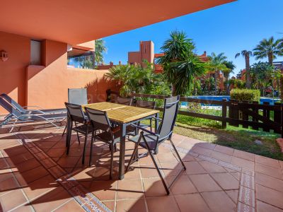 Apartamento Planta Baja en Buenas Noches, Estepona