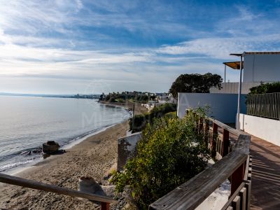 Town House in Punta Plata, Estepona