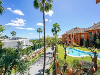 Apartment in Monte Halcones, Benahavis