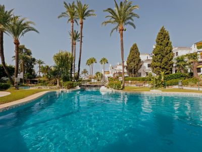 Apartment in Aldea Blanca, Marbella
