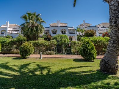 Semi Detached House in Selwo, Estepona