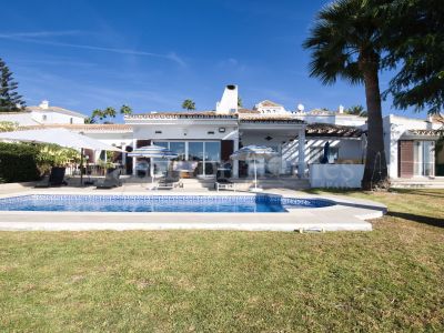 Villa Pareada en La Duquesa Golf, Manilva