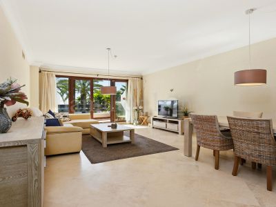 Apartamento en Altos de Cortesín, Casares