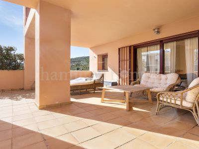 Ground Floor Apartment in Bahia de las Rocas, Manilva