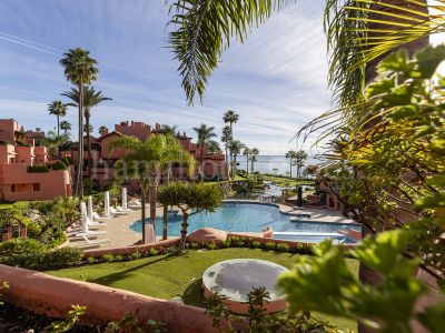 Apartment in Cabo Bermejo, Estepona