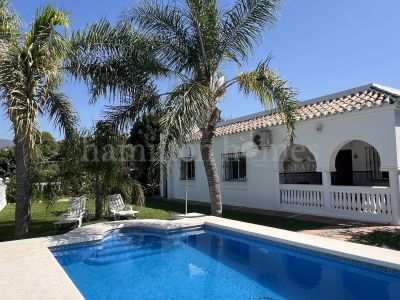 Finca in El Velerin, Estepona