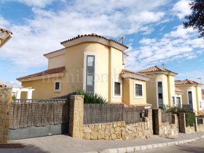 Villa en Sabinillas, Manilva