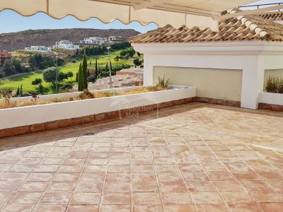 Apartment in Doña Julia, Casares