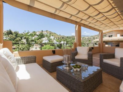Atico Duplex en Aloha Hill Club, Marbella