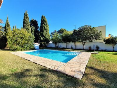 Villa in Atalaya, Estepona