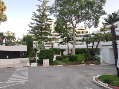 Квартира в Terrazas de Las Lomas, Марбелья